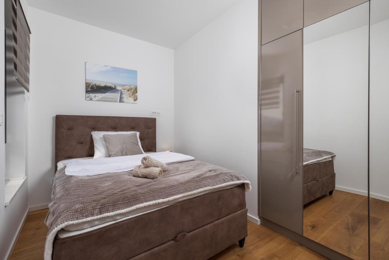 רייקה Apartment Top View With Balcony And Private Parking מראה חיצוני תמונה