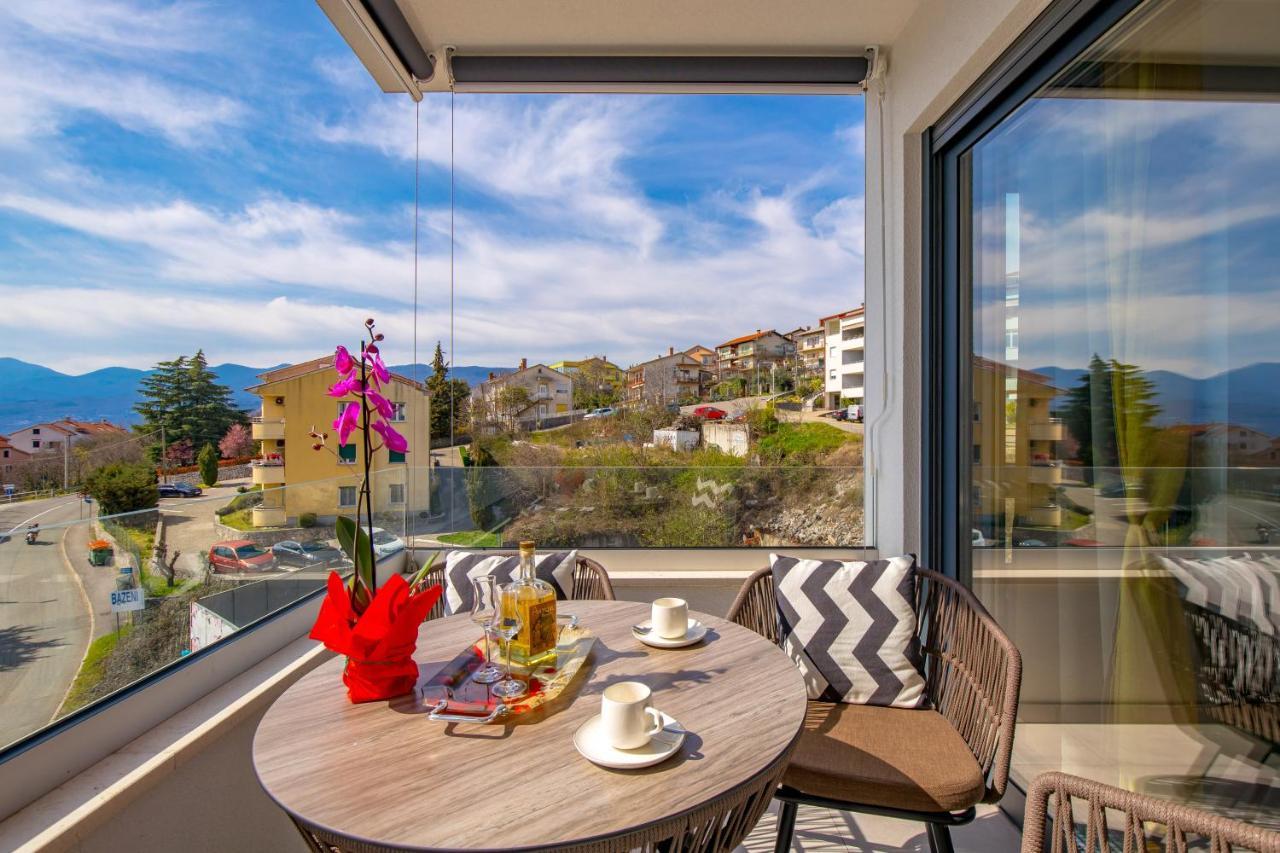 רייקה Apartment Top View With Balcony And Private Parking מראה חיצוני תמונה