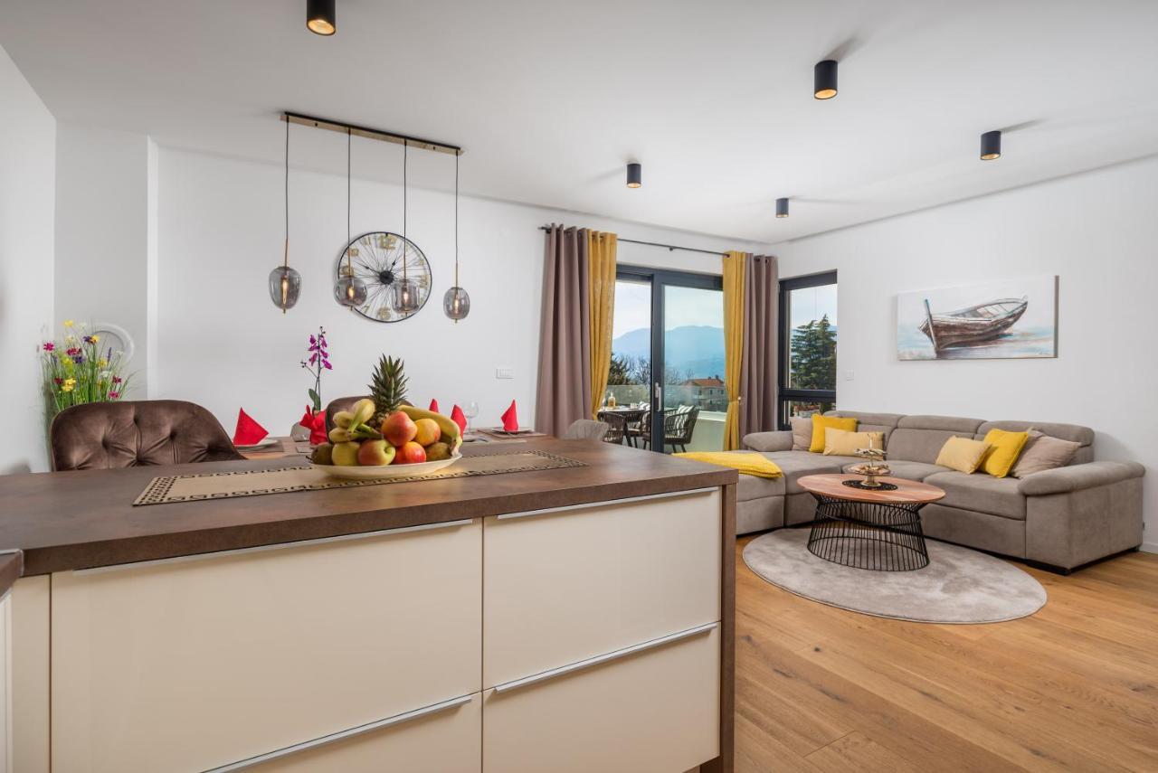 רייקה Apartment Top View With Balcony And Private Parking מראה חיצוני תמונה